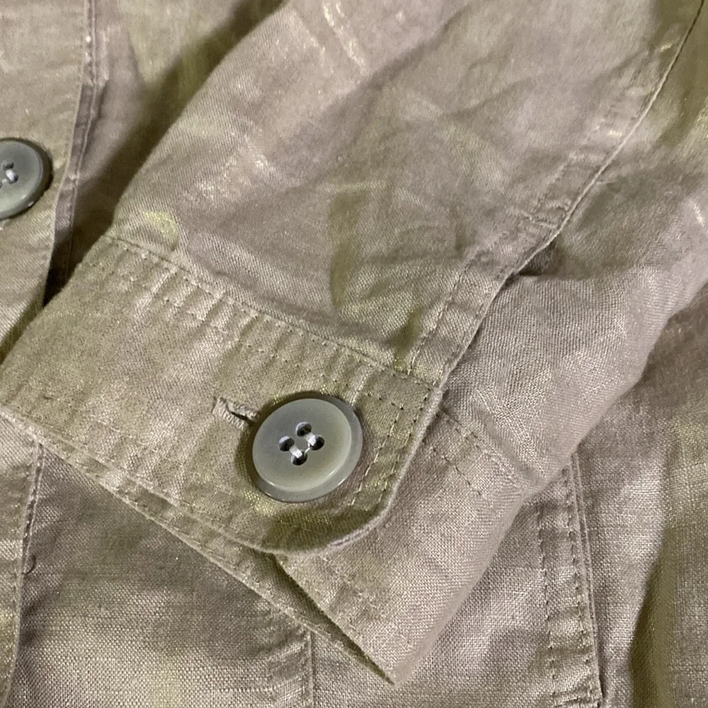 For Cynthia Small 100% Linen Jacket Small Button up Color is Tan